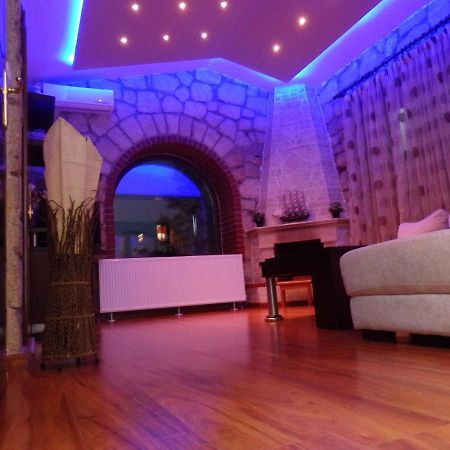 Villa George Afytos Eksteriør bilde
